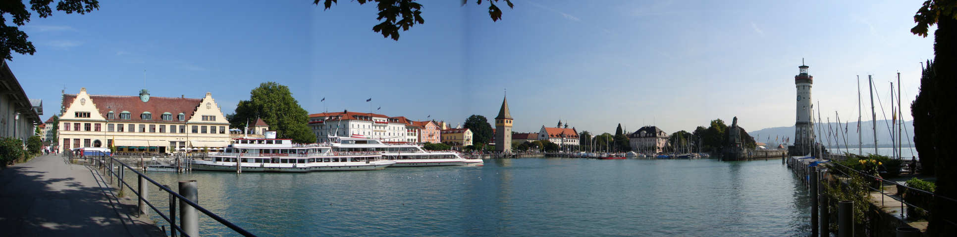 Blick auf den Hafen