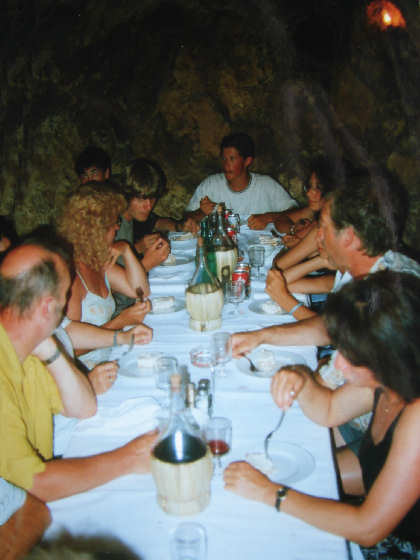 "Essh&ouml;hle" in Sassa